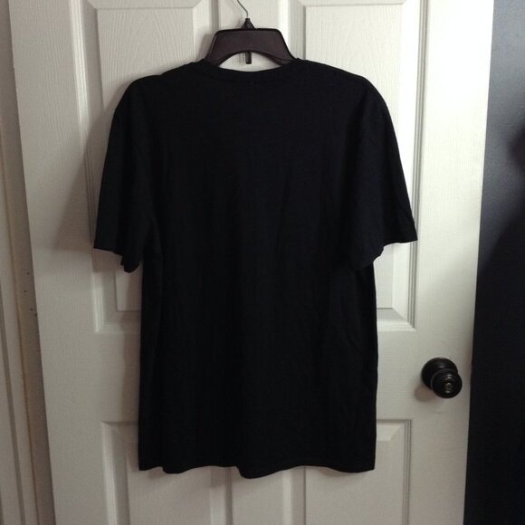 Naruto Shippuden Tee; "L" Featuring Naruto Uzumaki; Officially Licensed, Y2K - Picture 2 of 3